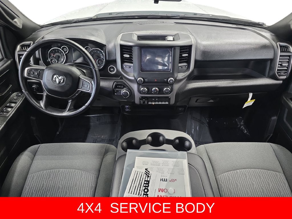 Used 2024 RAM 2500 Tradesman w/ Chrome Appearance Group AWD/4WD image 9