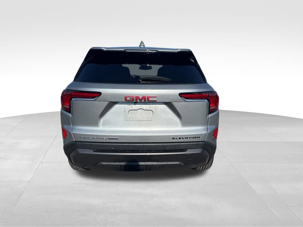 Used 2025 GMC Terrain Elevation AWD/4WD image 4