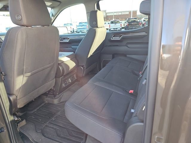 Used 2024 GMC Sierra 1500 Elevation image 39