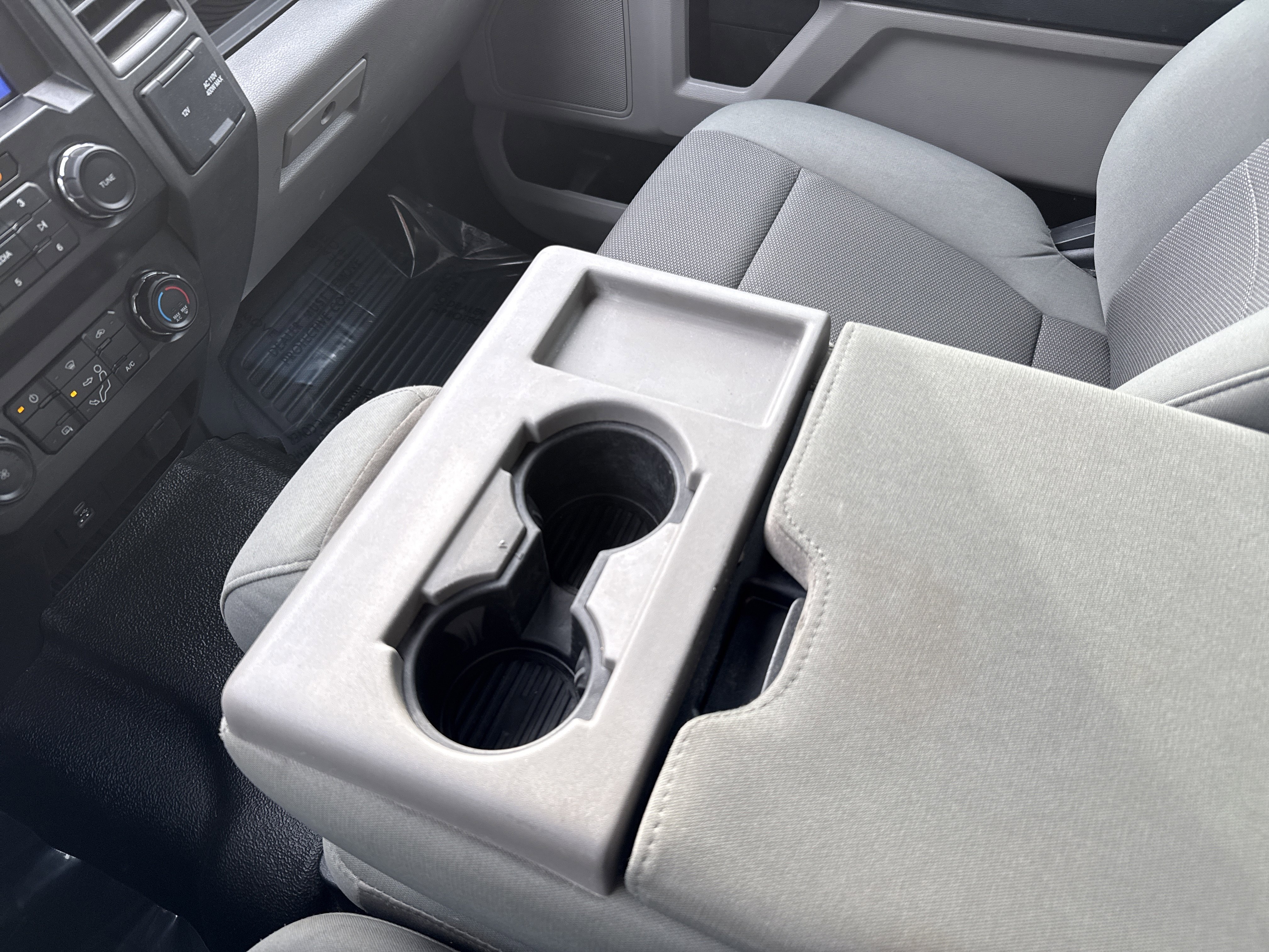 Certified 2022 Ford F350 XL w/ Power Equipment Group image 24