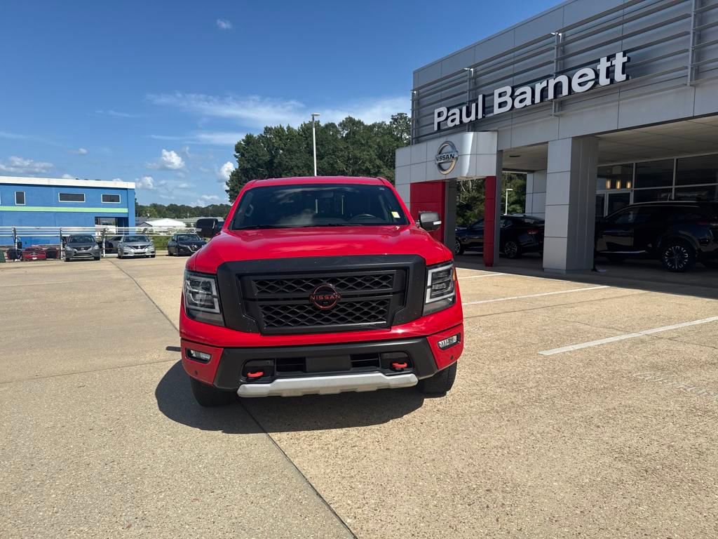 Used 2023 Nissan Titan PRO-4X w/ Pro-4x Convenience Package image 15