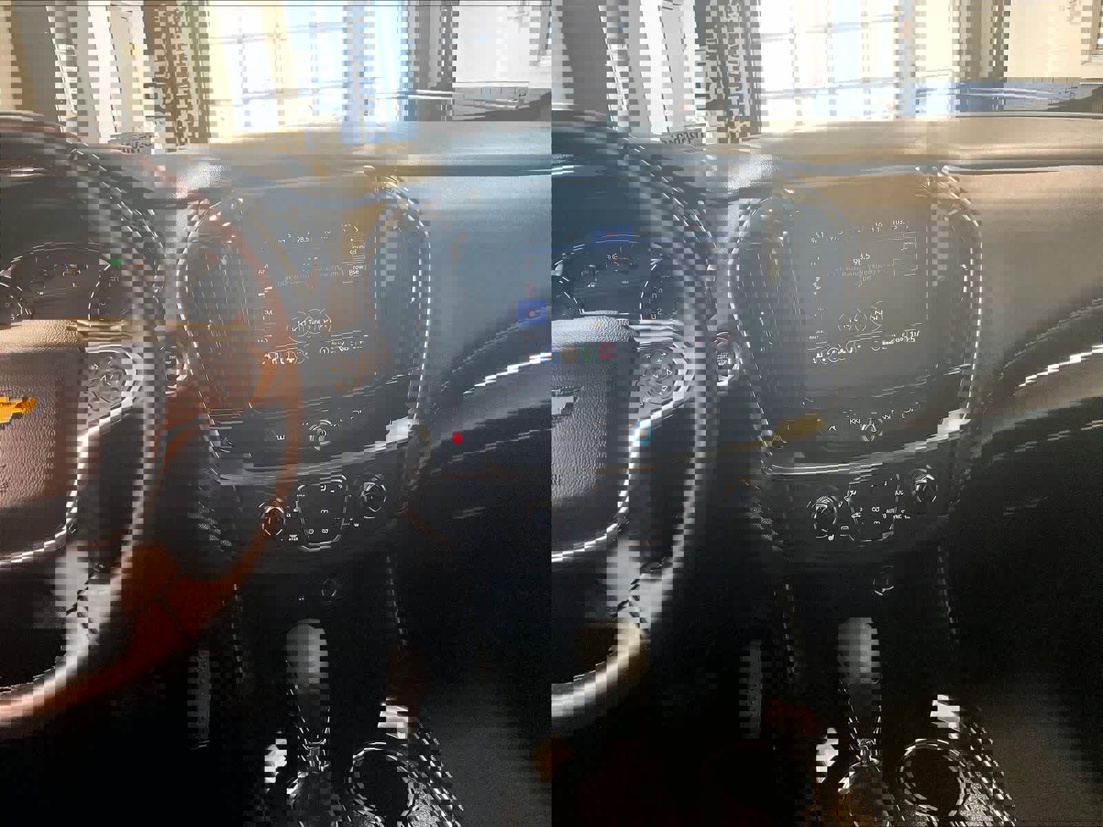 Used 2023 Chevrolet Traverse LT w/ LPO, Floor Liner Package AWD/4WD image 18