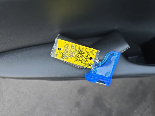 Used 2025 MAZDA MAZDA3 s image 29