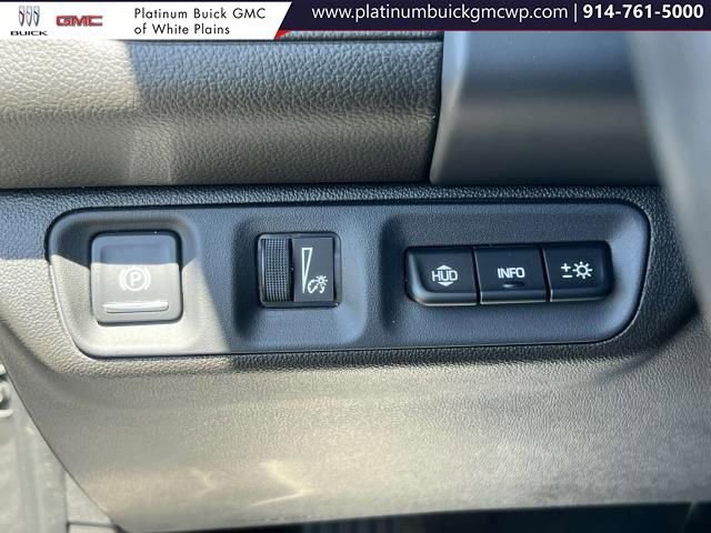 Used 2022 GMC Acadia Denali w/ Denali Technology Package image 21