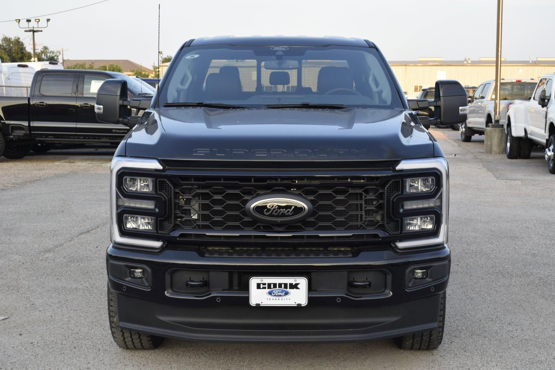 New 2026 Ford F250 Lariat w/ Black Appearance Package image 2
