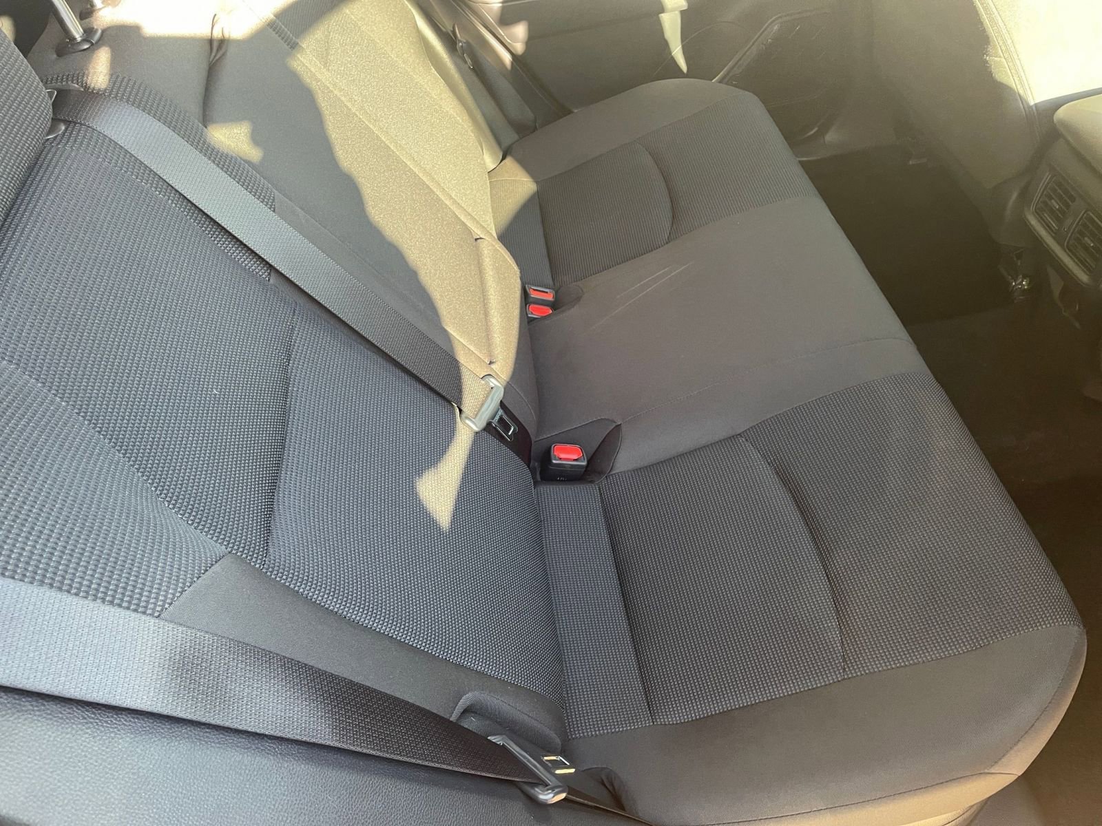 Used 2025 Toyota RAV4 LE image 39