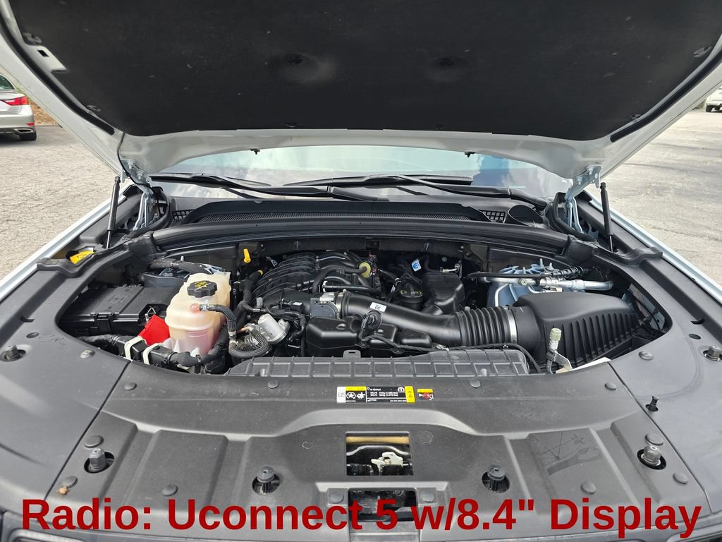 Used 2024 Jeep Grand Cherokee Altitude AWD/4WD image 19
