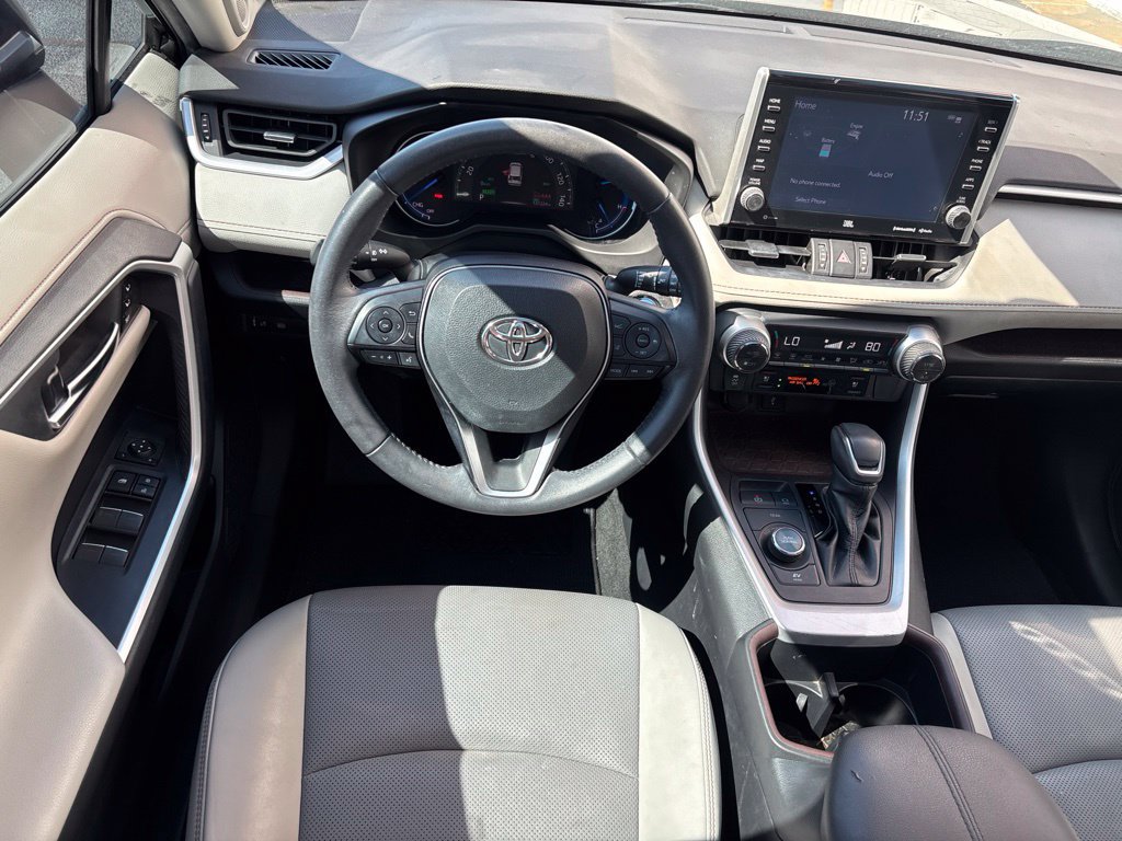 Used 2022 Toyota RAV4 Limited AWD/4WD image 2