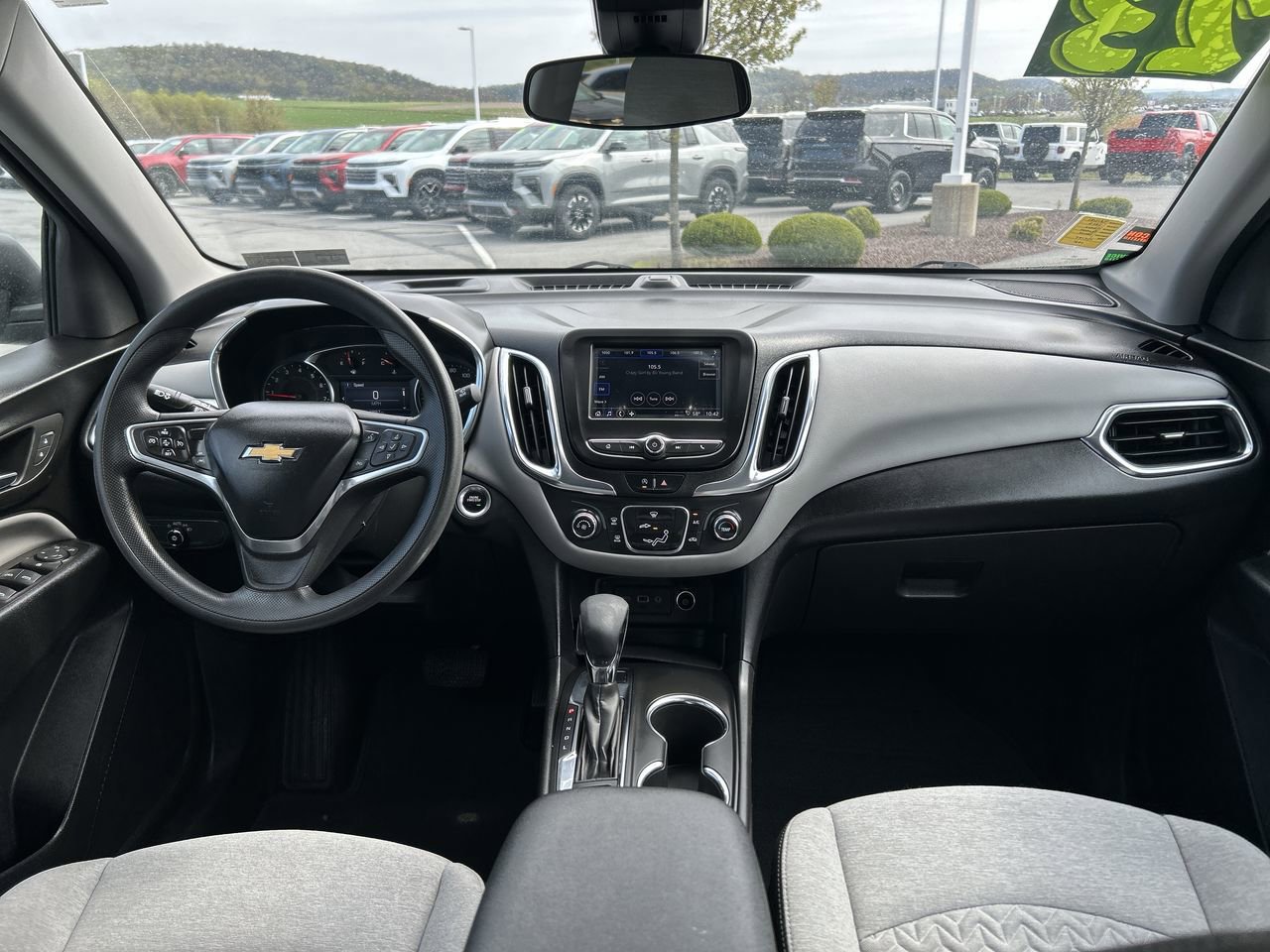 Used 2023 Chevrolet Equinox LS w/ LS Convenience Package AWD/4WD image 17