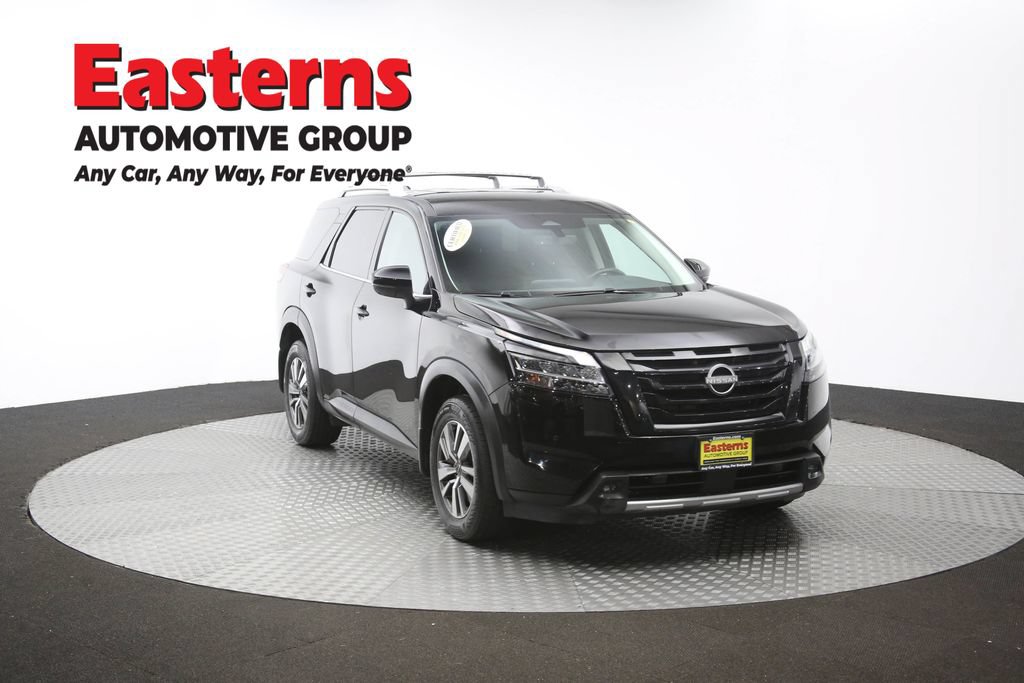 Used 2023 Nissan Pathfinder SL w/ Lighting Package (N92) AWD/4WD image 51