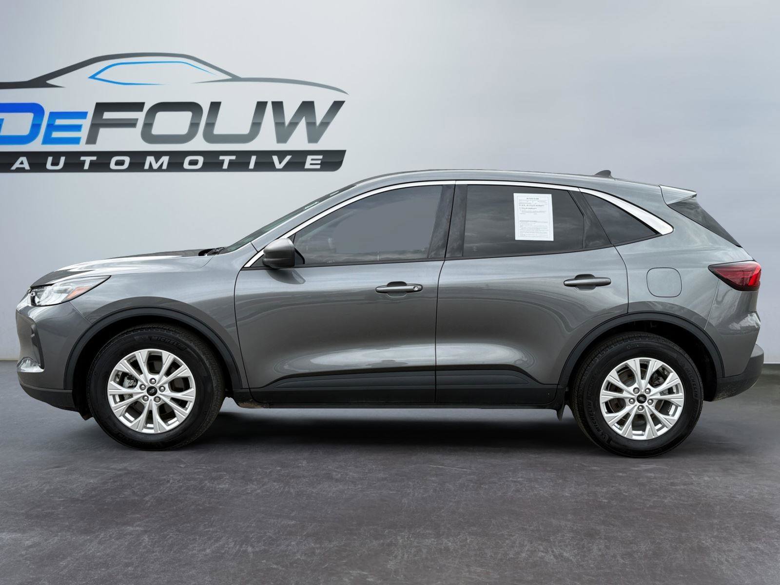 Used 2023 Ford Escape Active image 6