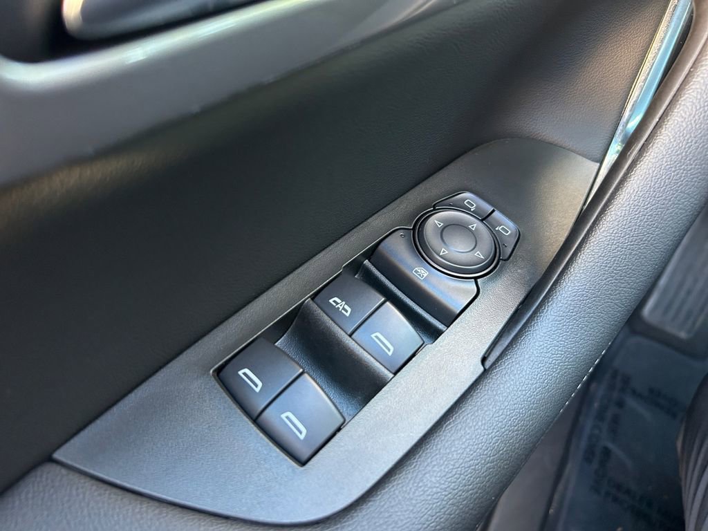 Used 2025 Chevrolet Blazer LT image 23