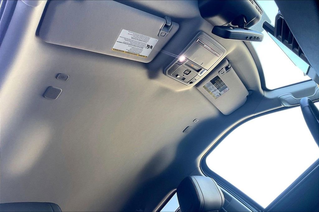 Used 2023 Toyota Tundra Limited w/ TRD Off-Road Package image 22