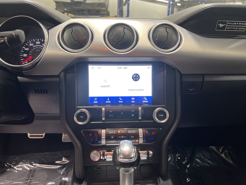 Used 2020 Ford Mustang Premium image 16