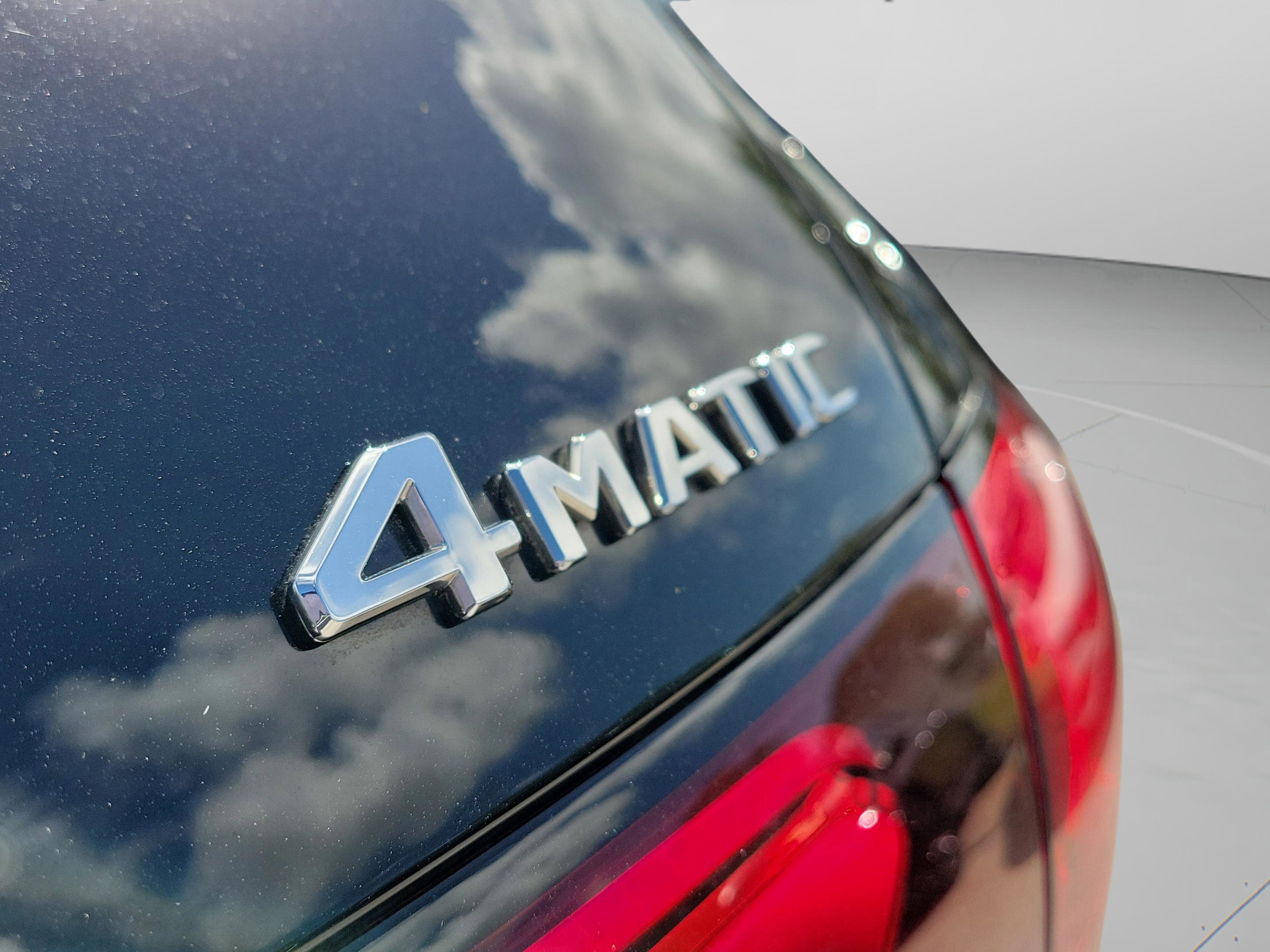 Certified 2024 Mercedes-Benz GLC 300 4MATIC image 32