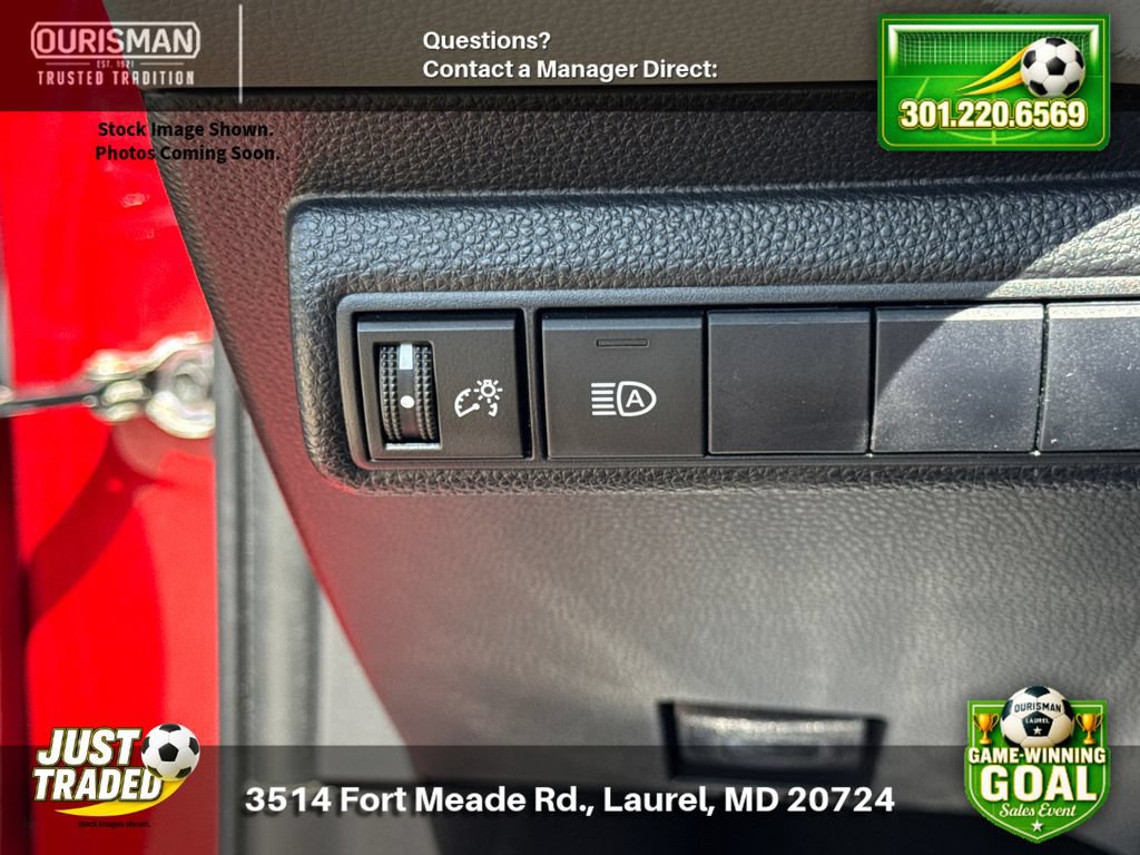 Used 2021 Toyota Corolla SE FWD image 26