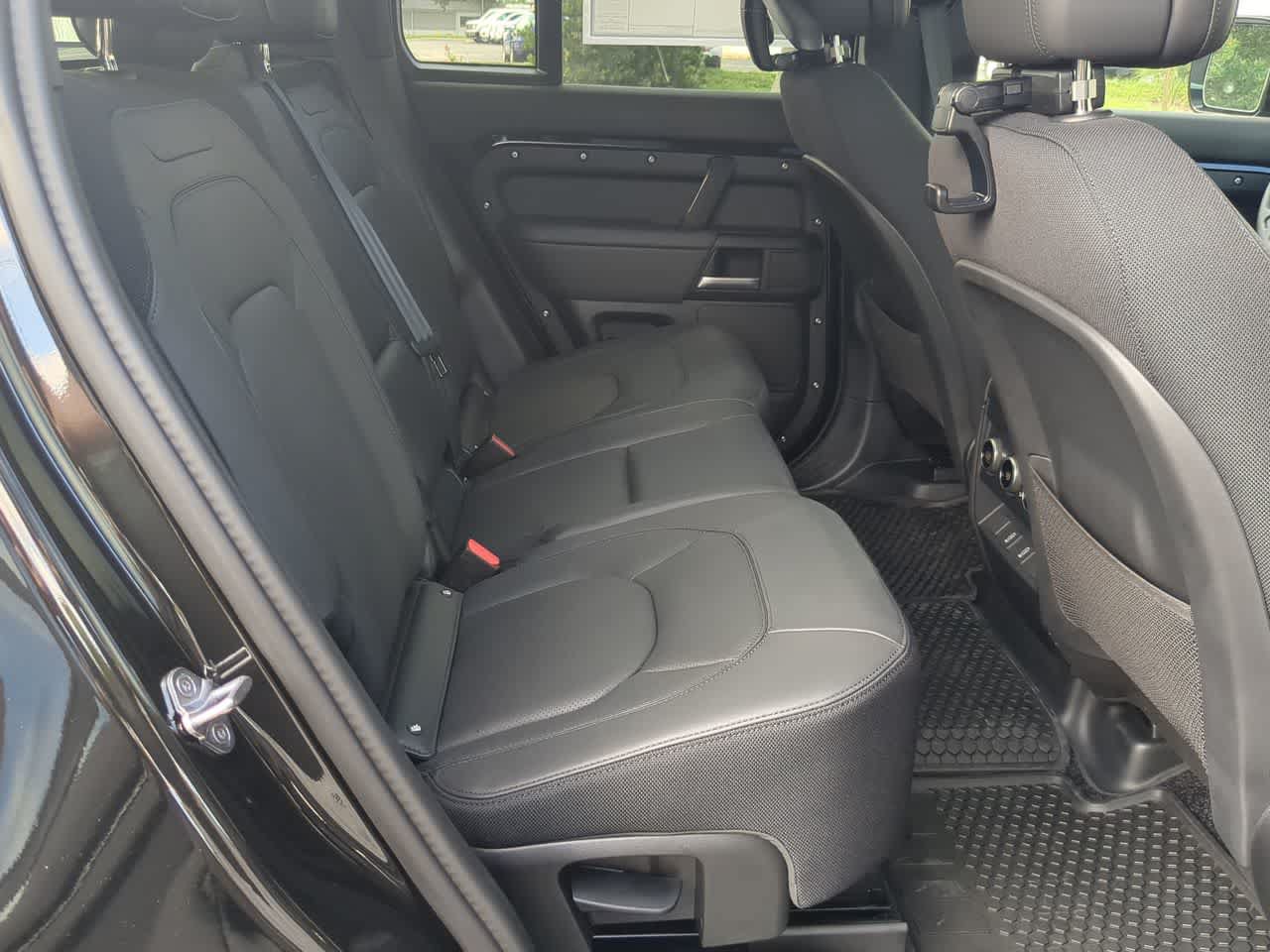 New 2026 Land Rover Defender 110 X AWD/4WD image 22