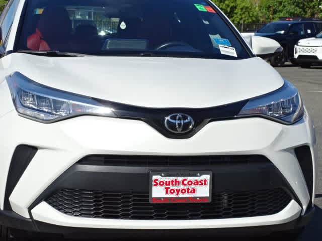 Certified 2021 Toyota C-HR XLE FWD image 4