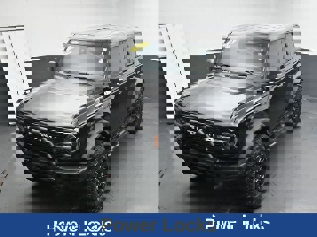 Used 2024 Ford Bronco Wildtrak image 23