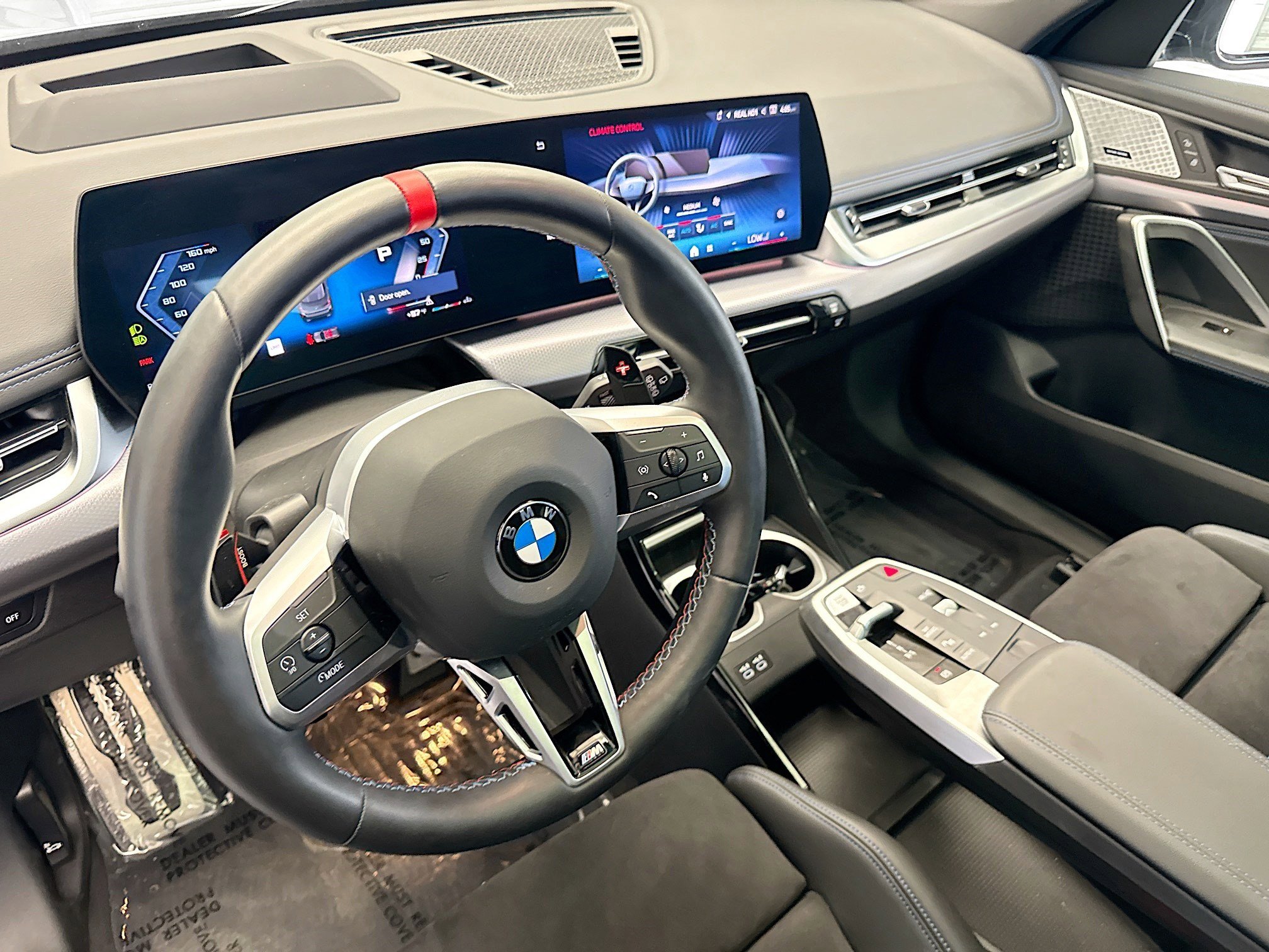 Used 2024 BMW X1 M35i w/ Premium Package image 7