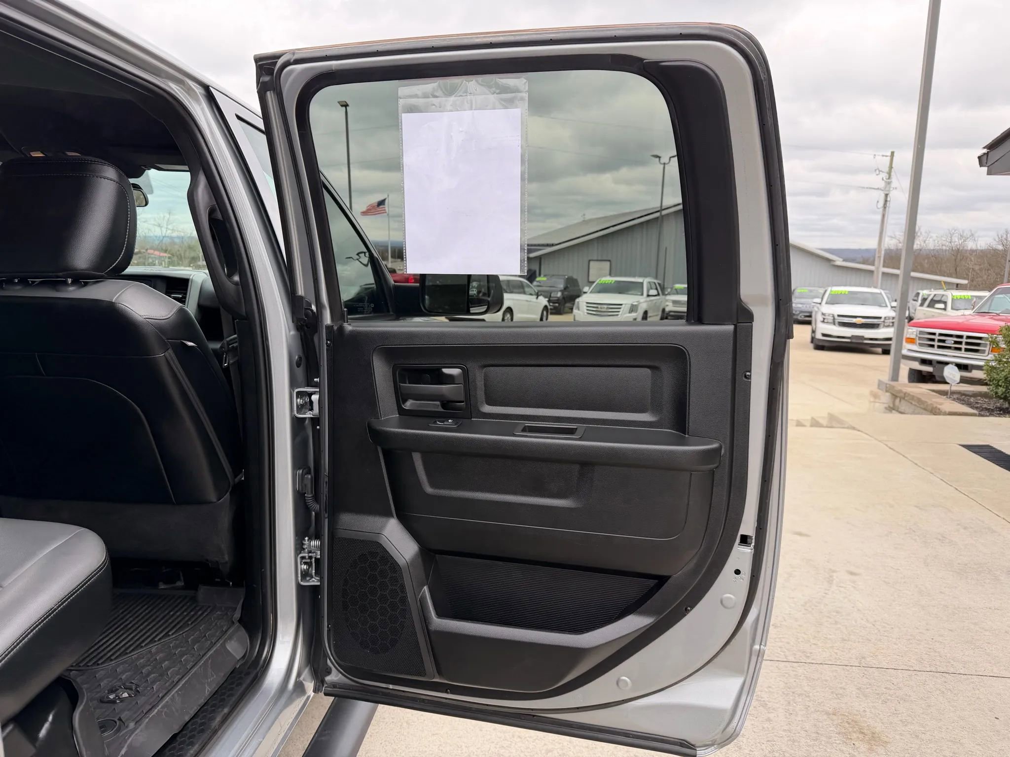 Used 2022 RAM 2500 Tradesman w/ Cold Weather Group image 39