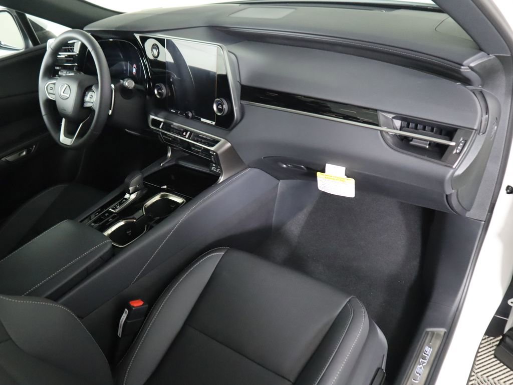 Used 2025 Lexus RX 350 FWD w/ Accessory Package image 18
