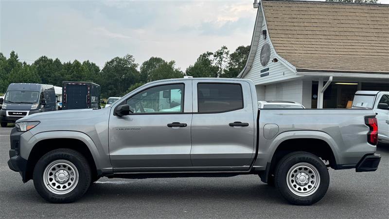 Used 2023 Chevrolet Colorado W/T RWD image 8