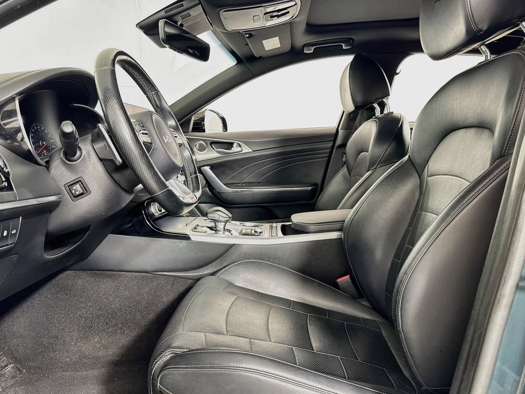 Used 2022 Kia Stinger GT2 AWD/4WD image 10