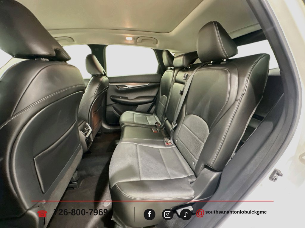 Used 2023 INFINITI QX50 Luxe FWD image 25