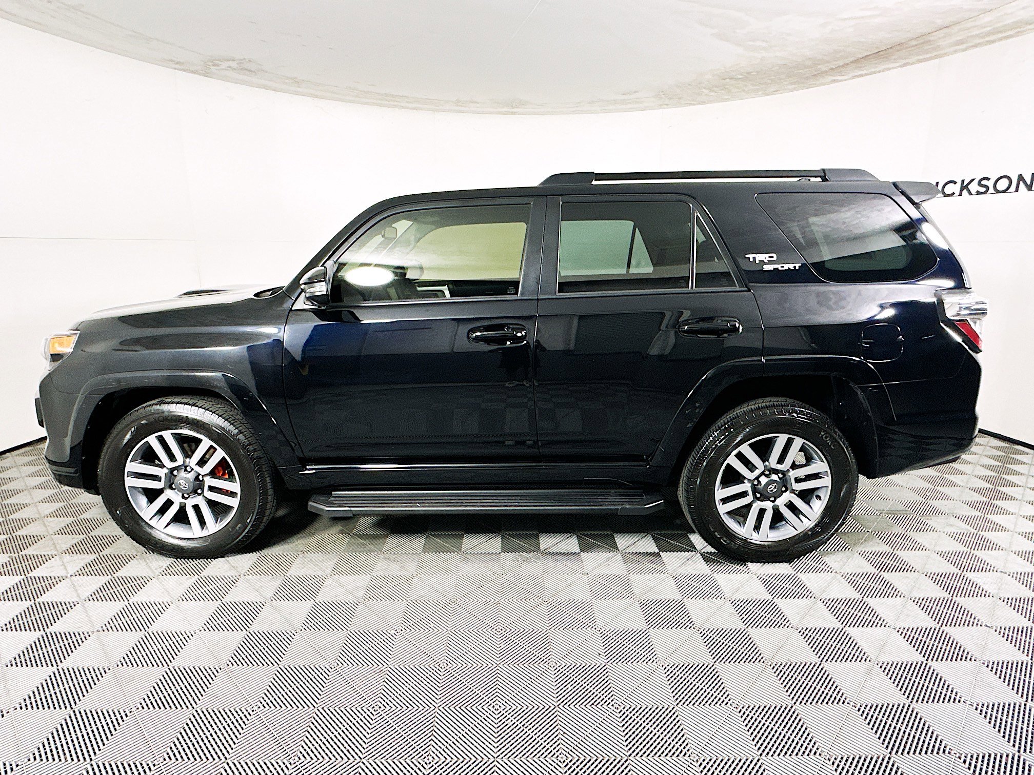 Used 2023 Toyota 4Runner TRD Sport image 6
