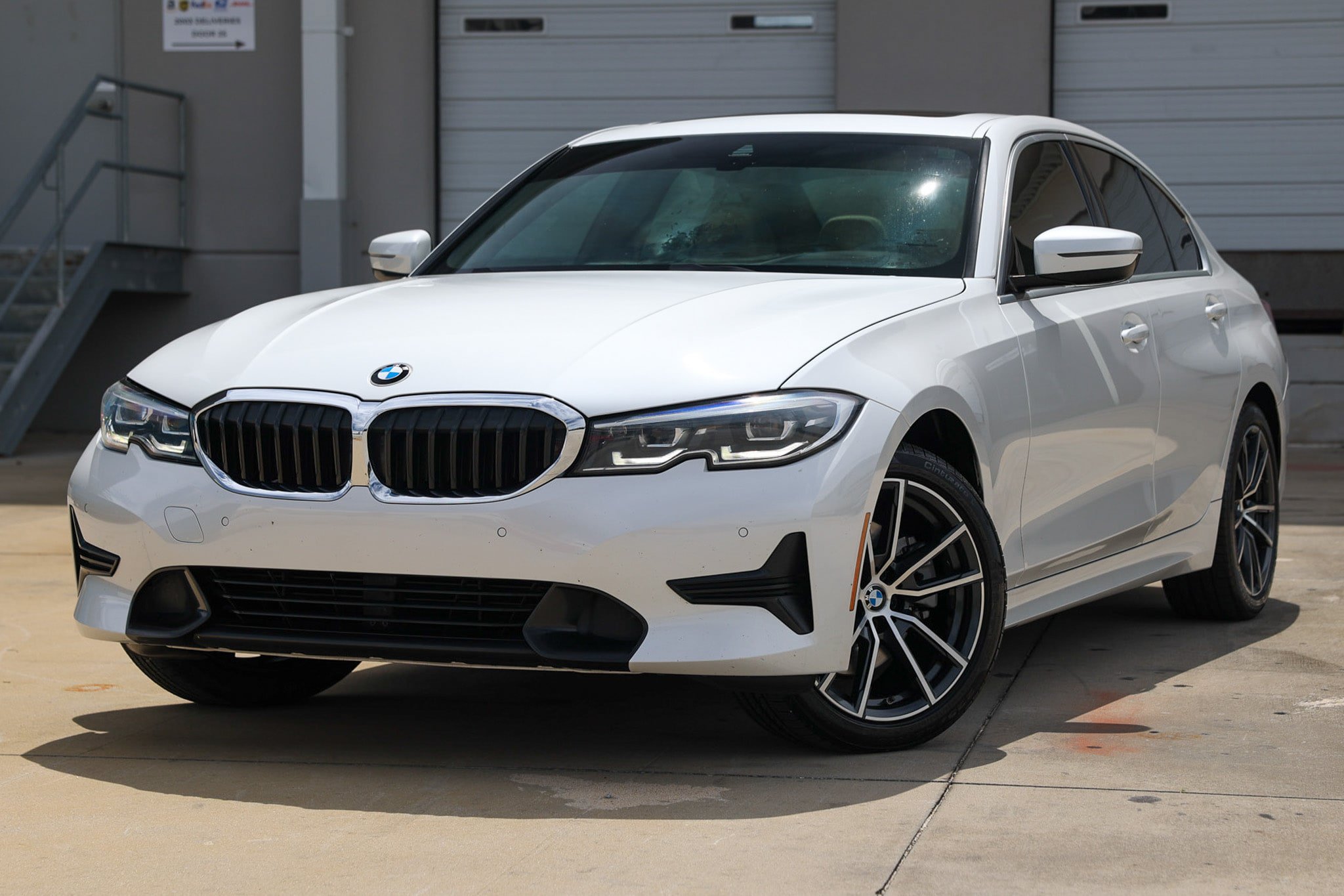 Used 2022 BMW 330i Sedan w/ Premium Package RWD image 1