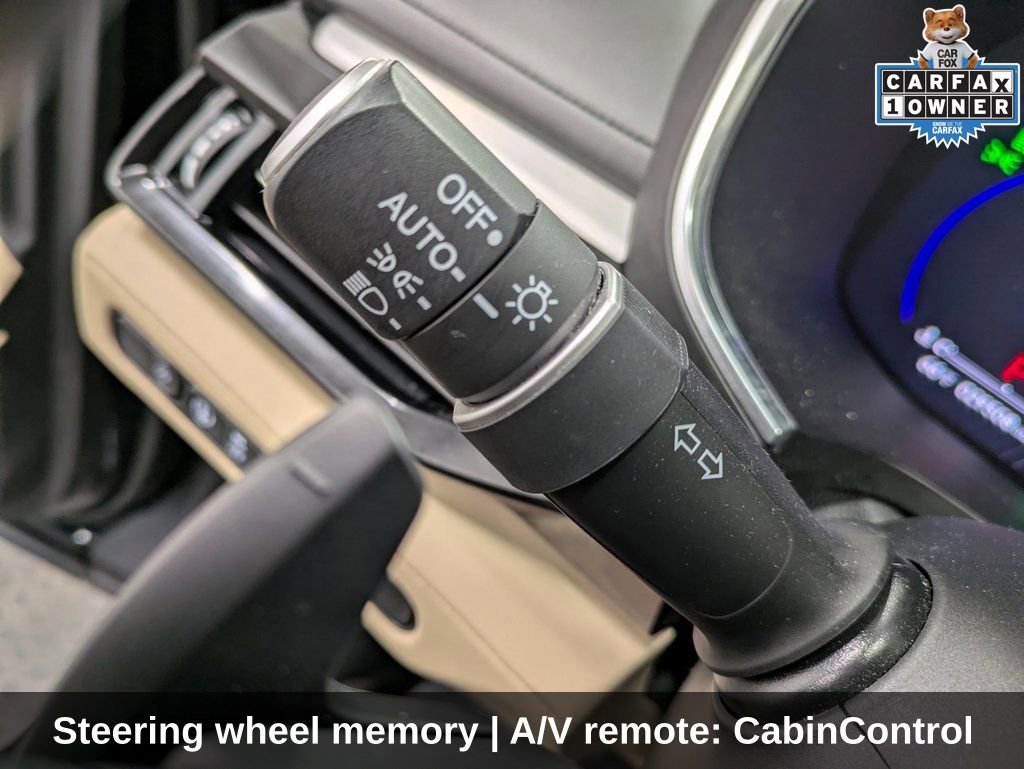 Used 2023 Acura MDX SH-AWD w/ Technology Package image 21