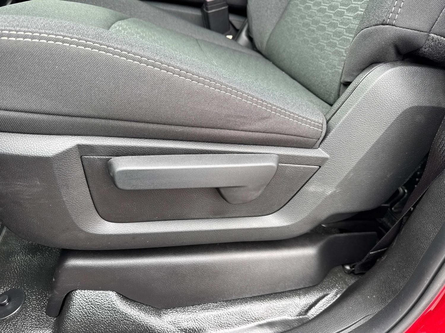 New 2026 RAM 3500 Big Horn AWD/4WD image 23