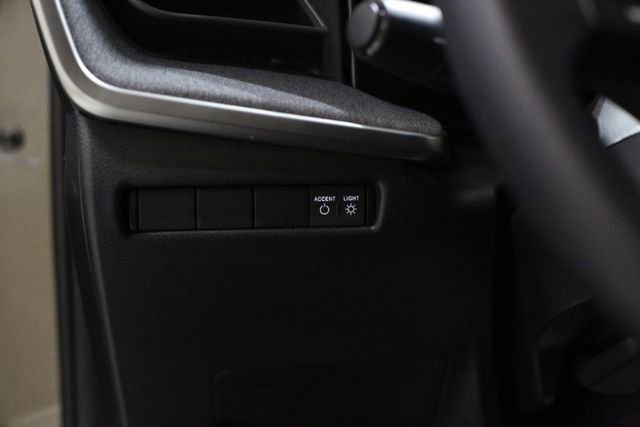 New 2026 Nissan Kicks SV image 10