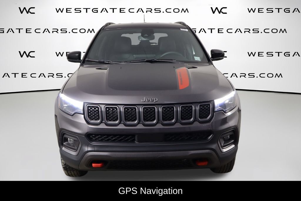 Used 2023 Jeep Compass Trailhawk w/ Trailhawk Elite Group AWD/4WD image 2
