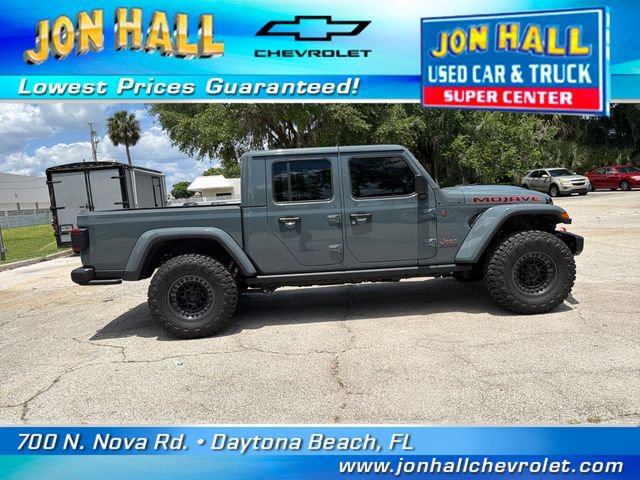 Used 2025 Jeep Gladiator Mojave AWD/4WD image 17