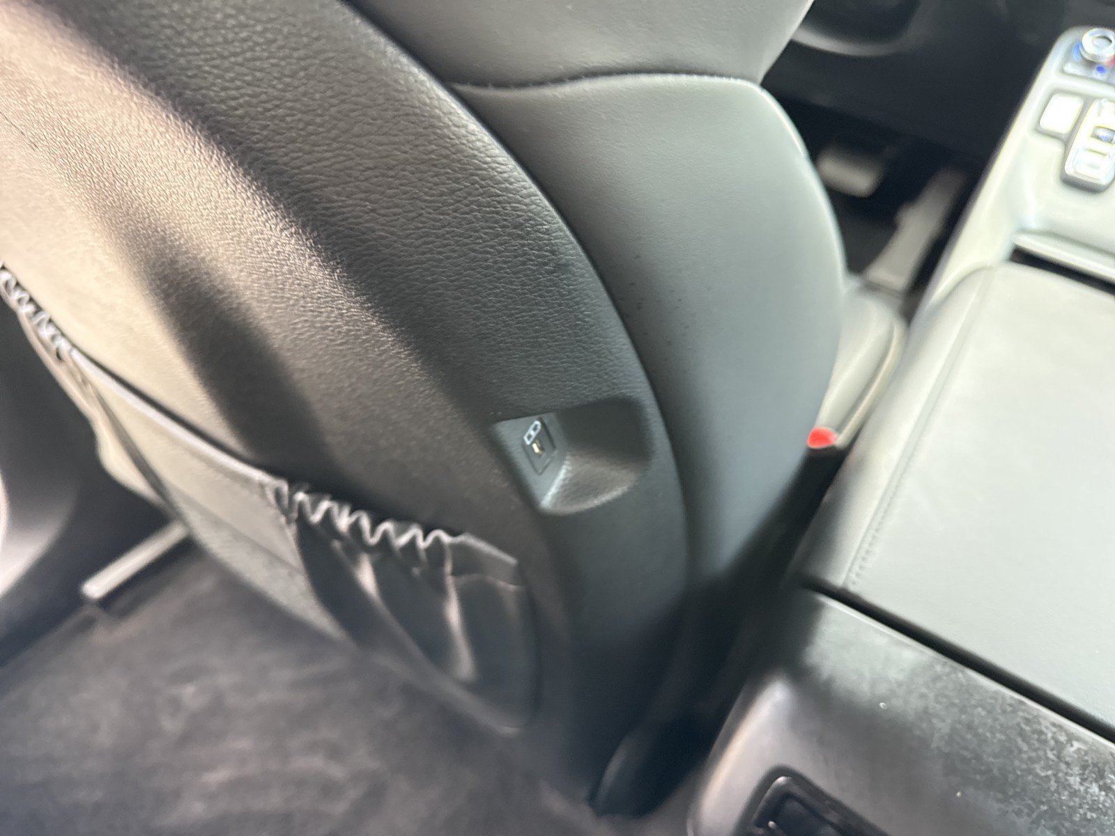 Certified 2024 Hyundai Palisade SEL FWD image 18