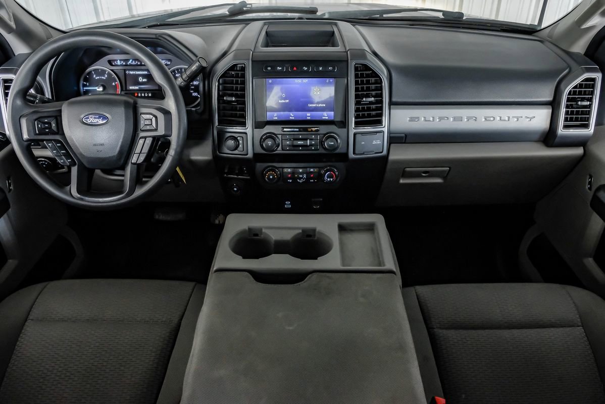 Used 2022 Ford F350 XLT w/ XLT Premium Package image 13
