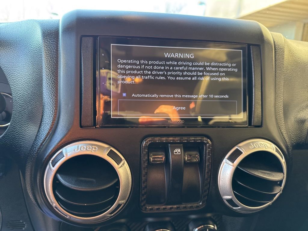 Used 2014 Jeep Wrangler Sport image 15