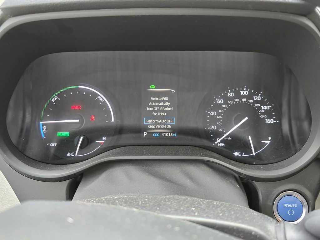 Used 2023 Toyota Sienna XLE FWD image 23