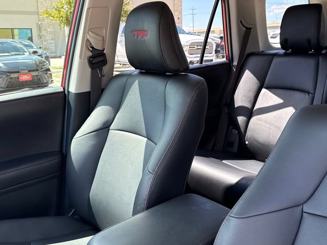 Used 2023 Toyota 4Runner TRD Off-Road Premium AWD/4WD image 15