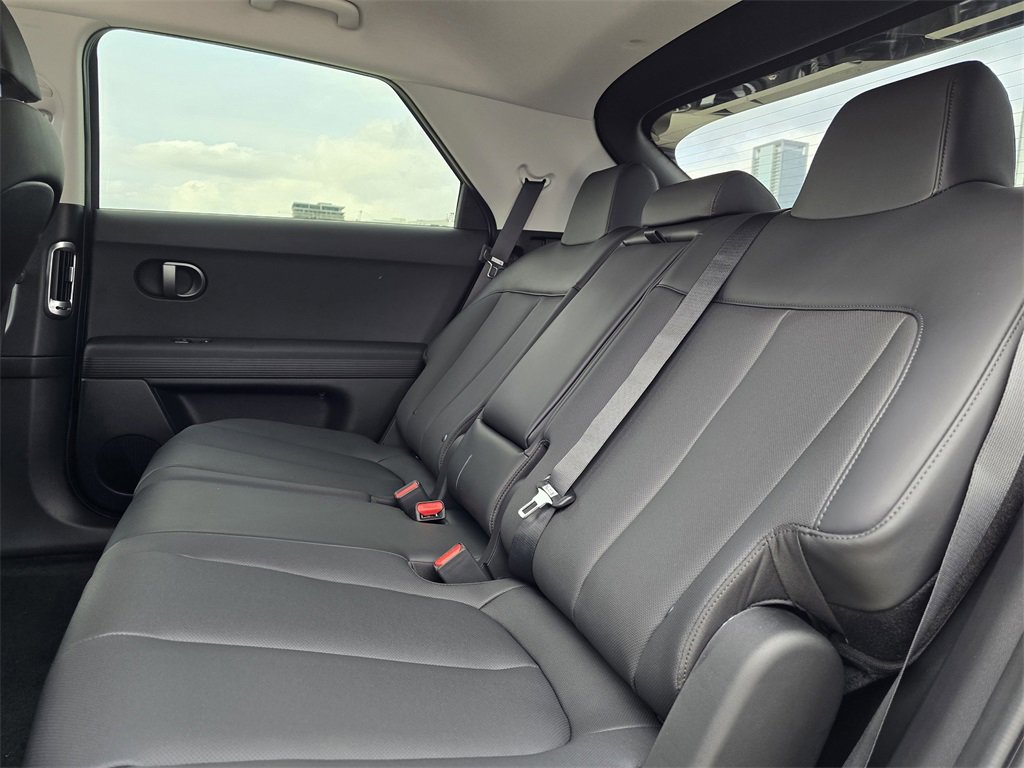 New 2025 Hyundai Ioniq 5 SEL image 11