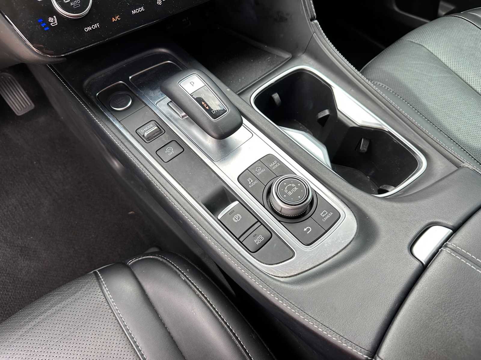 Used 2023 INFINITI QX60 Sensory w/ Vision Package image 13