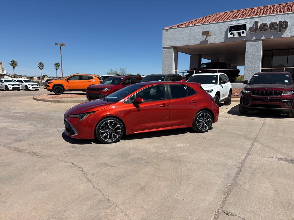 Used 2019 Toyota Corolla XSE FWD image 1