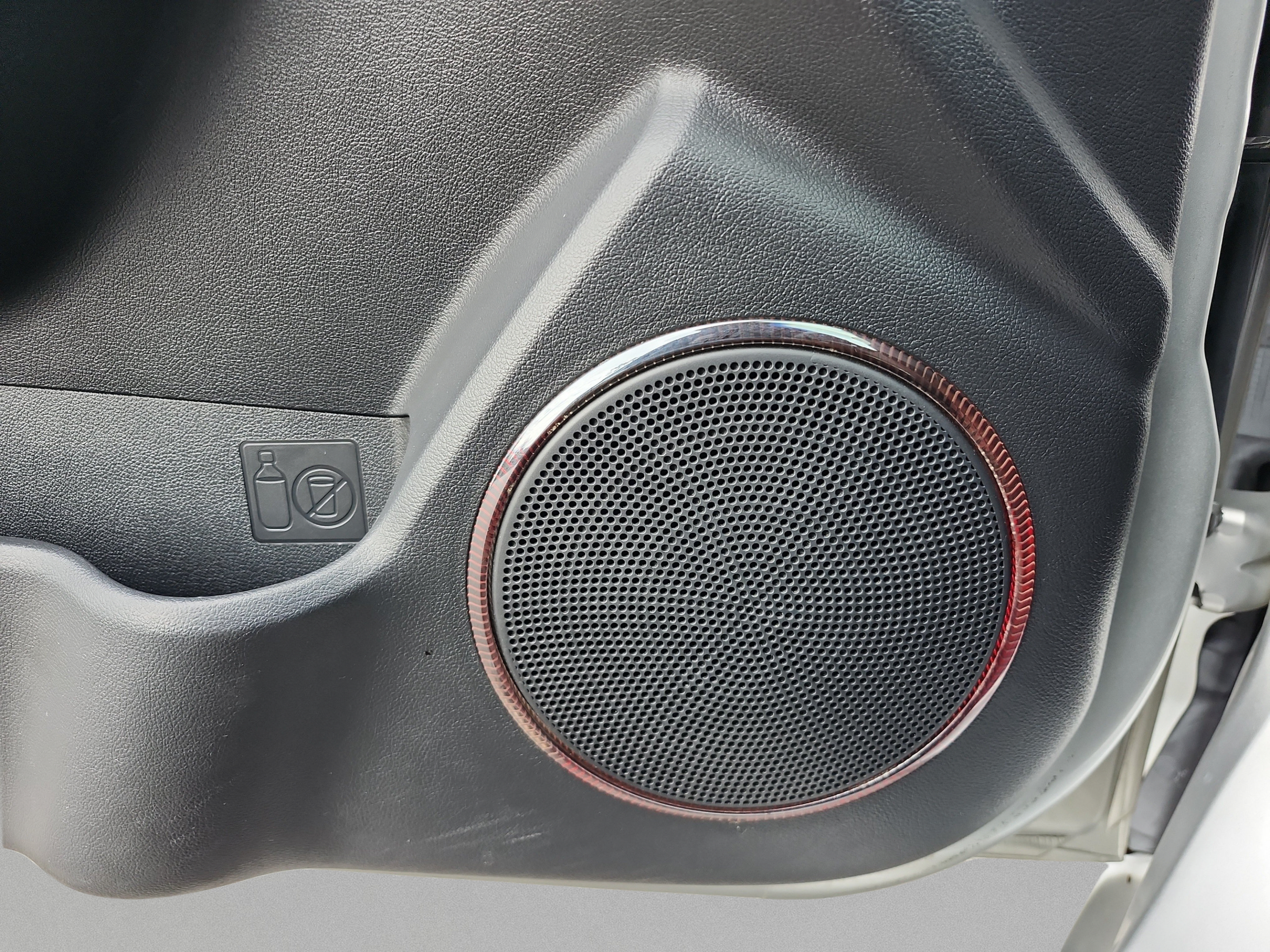 Used 2012 Kia Forte Koup SX FWD image 24