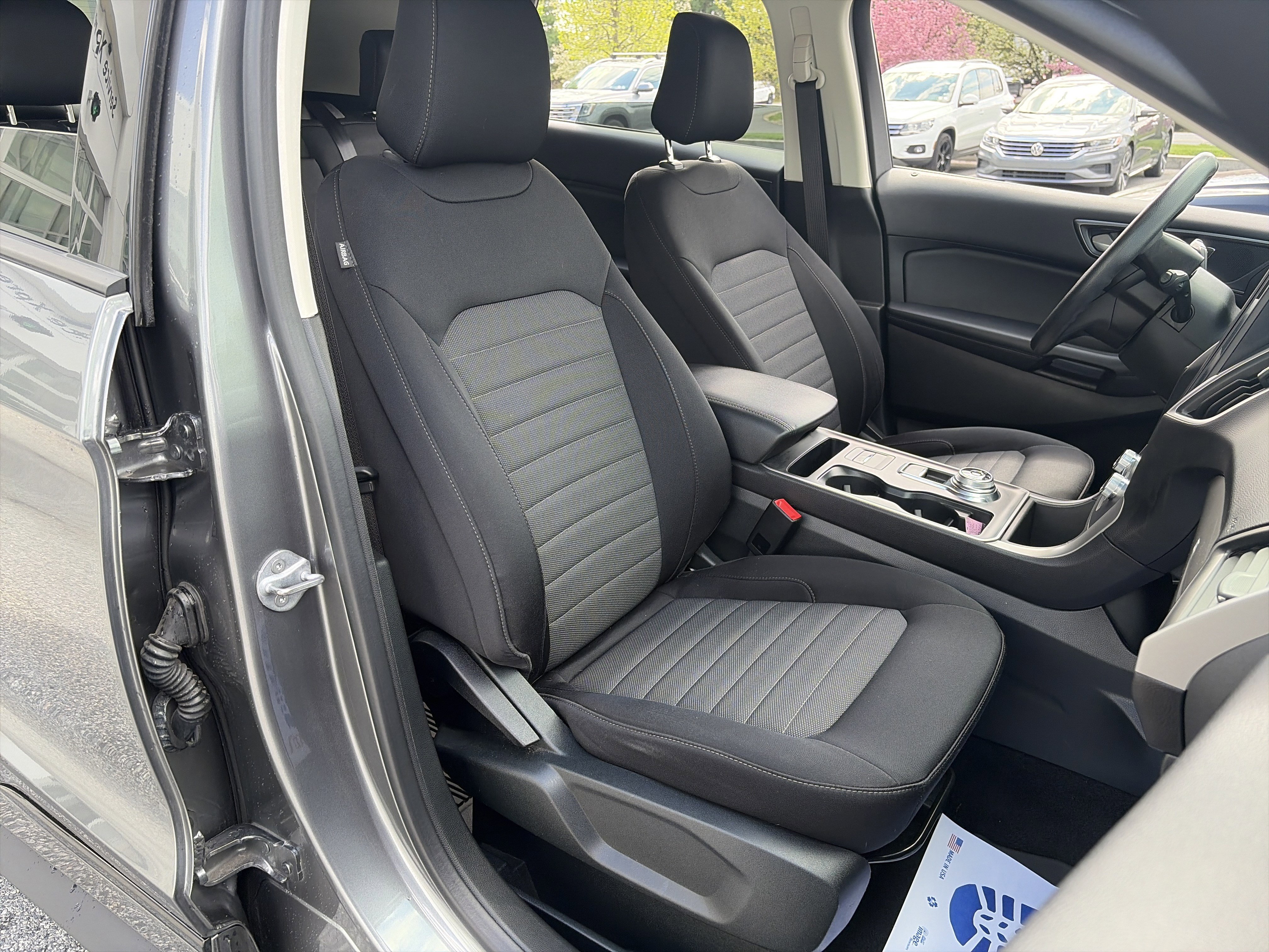 Used 2022 Ford Edge SE w/ Black Appearance Package image 33