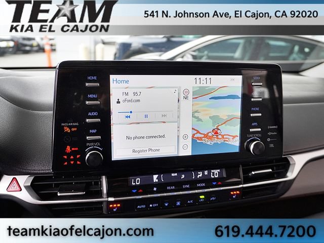 Used 2022 Toyota Sienna XLE w/ XLE Plus Package FWD image 26