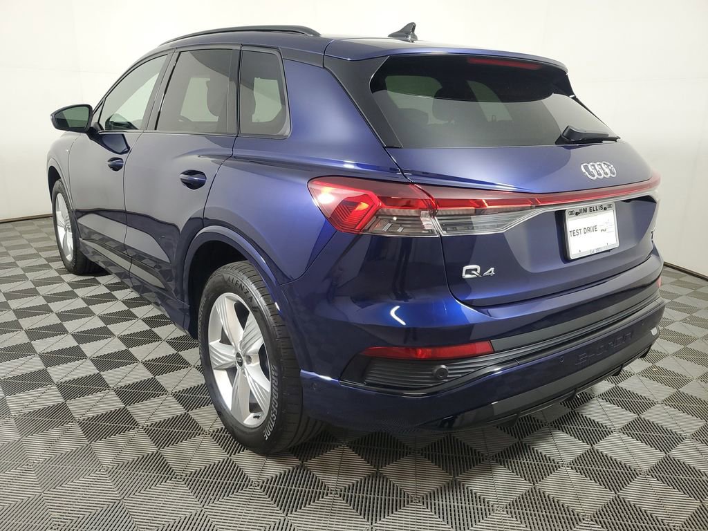 Used 2023 Audi Q4 e-tron Premium Plus w/ Premium Plus AWD/4WD image 4