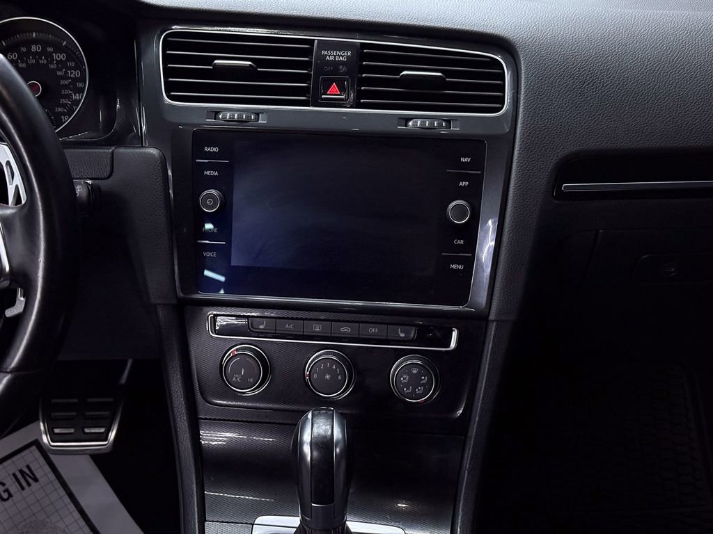 Used 2015 Volkswagen GTI S FWD image 22