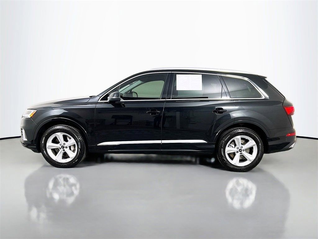 Used 2024 Audi Q7 3.0T Premium image 4